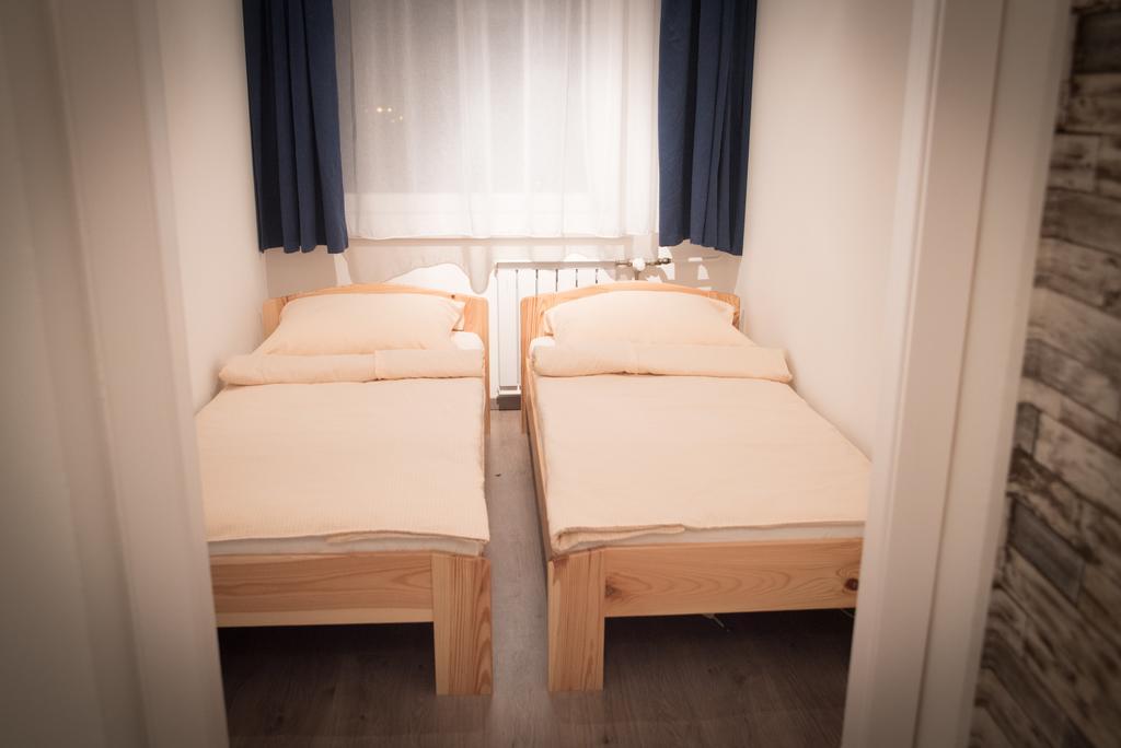 Anna Apartman Győr Zewnętrze zdjęcie